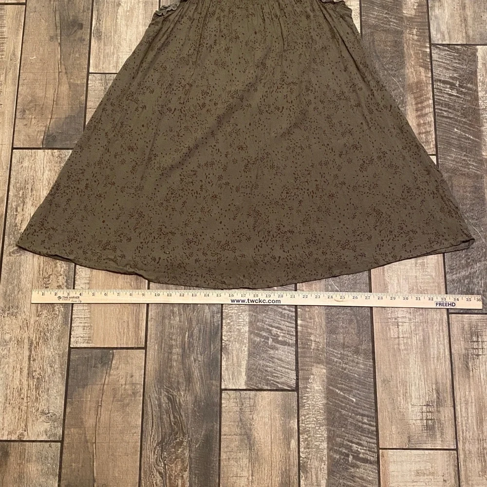 Bohme Sleeveless Olive Dress - Picture 8 of 11